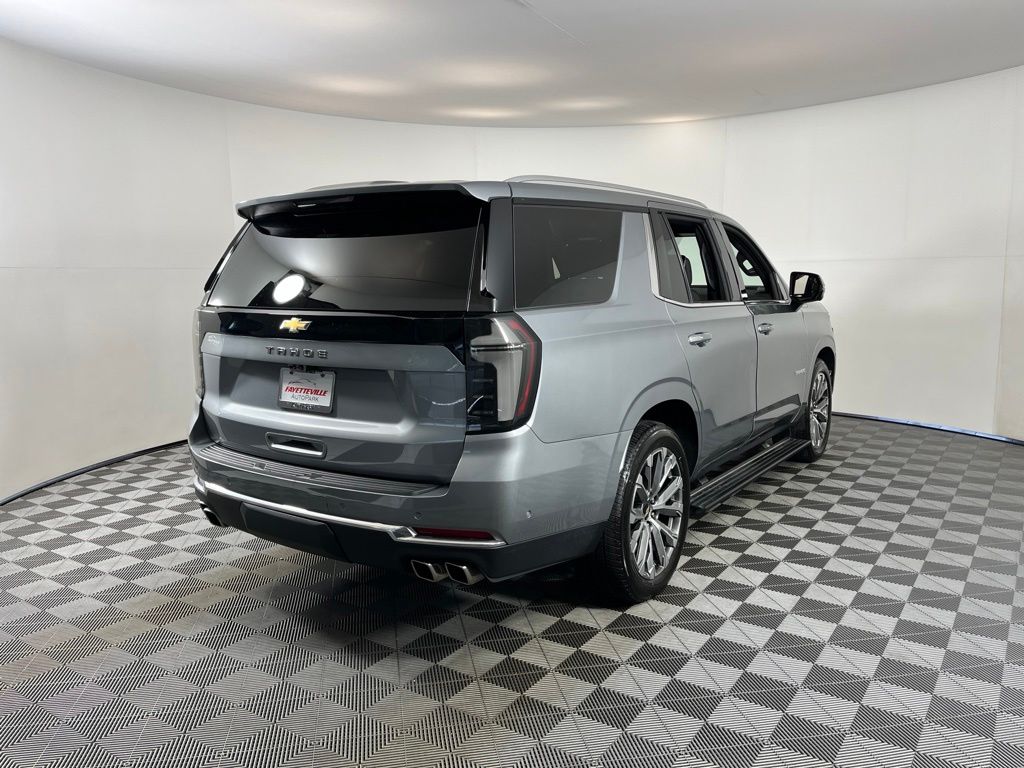 Thumbnail: 2025 Chevrolet Tahoe - 18