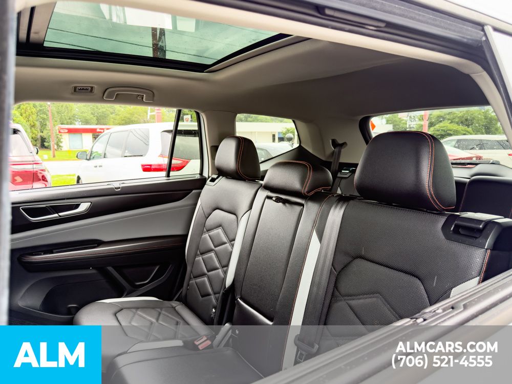 Used 2025 Black Volkswagen 2.0T Peak Edition image 10