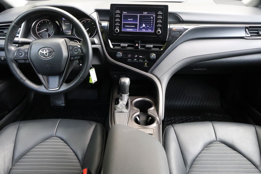 Thumbnail: 2024 Toyota Camry - 14