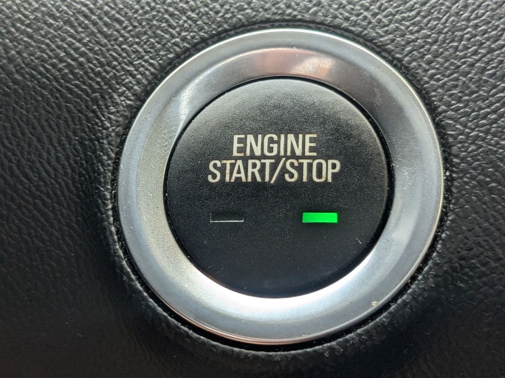 Used 2024 GMC Terrain SUV