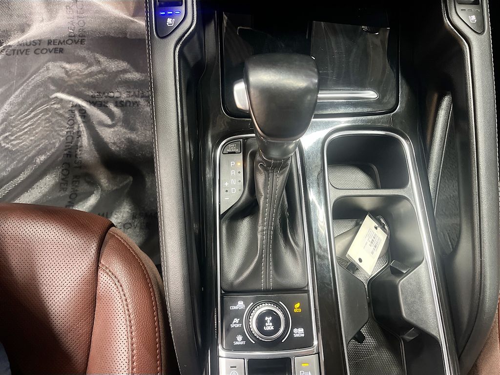 Used 2023 Gravity Gray Kia EX image 17