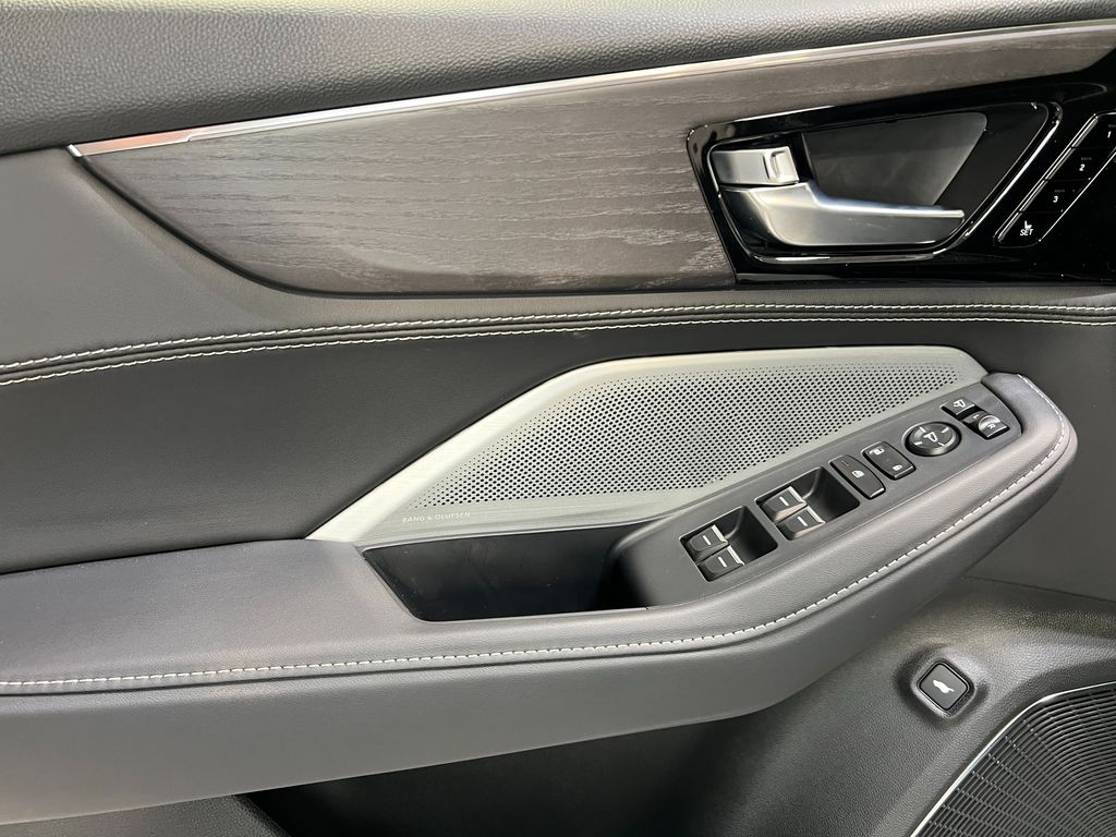 new 2026 Acura MDX car, priced at $68,950