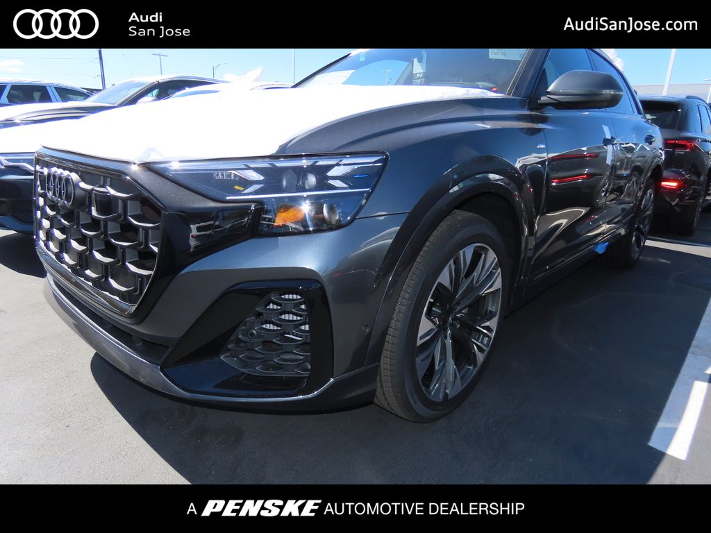 Thumbnail: 2025 Audi Q8 - 1