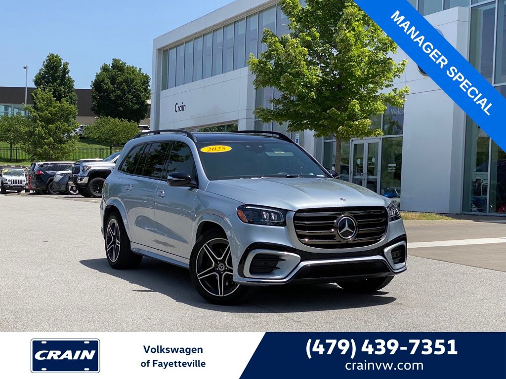 2025 Mercedes-Benz GLS Negro (Cirrus Silvr/Obsidian Blk) SUV/Crossover Tracción en las cuatro ruedas 9 velocidades Automática
