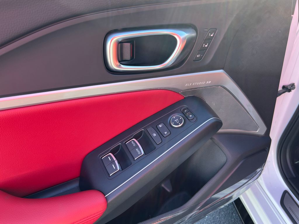 Thumbnail: 2026 Acura Integra - 13