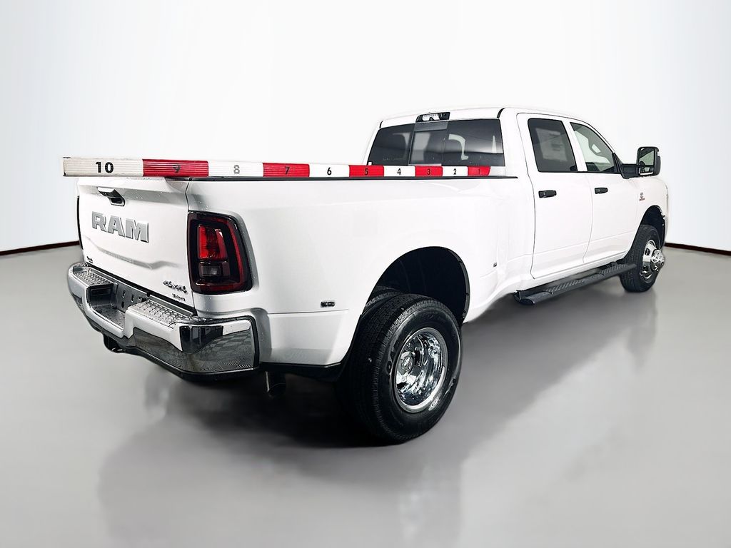 New 2026 White Ram Tradesman 12in Dually image 7