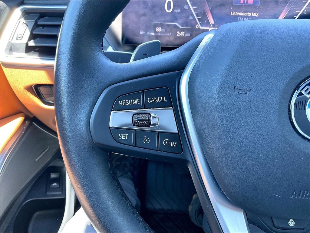 2023 BMW 3 Series — photo 22