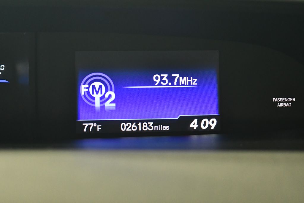 Thumbnail: 2015 Honda Civic - 26