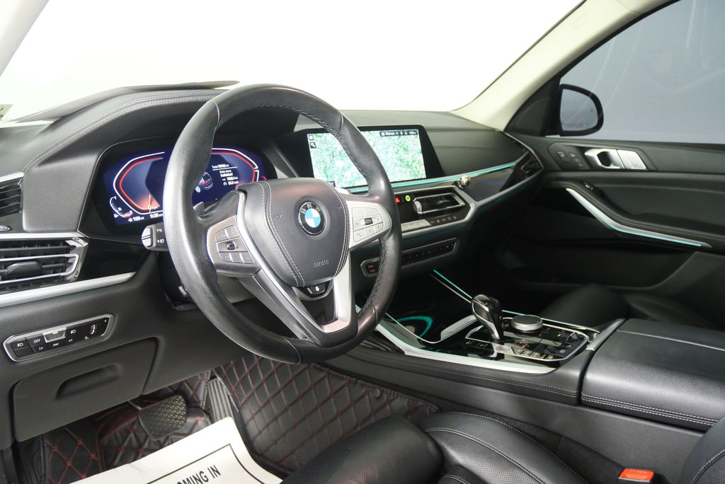 Thumbnail: 2021 BMW X7 - 13