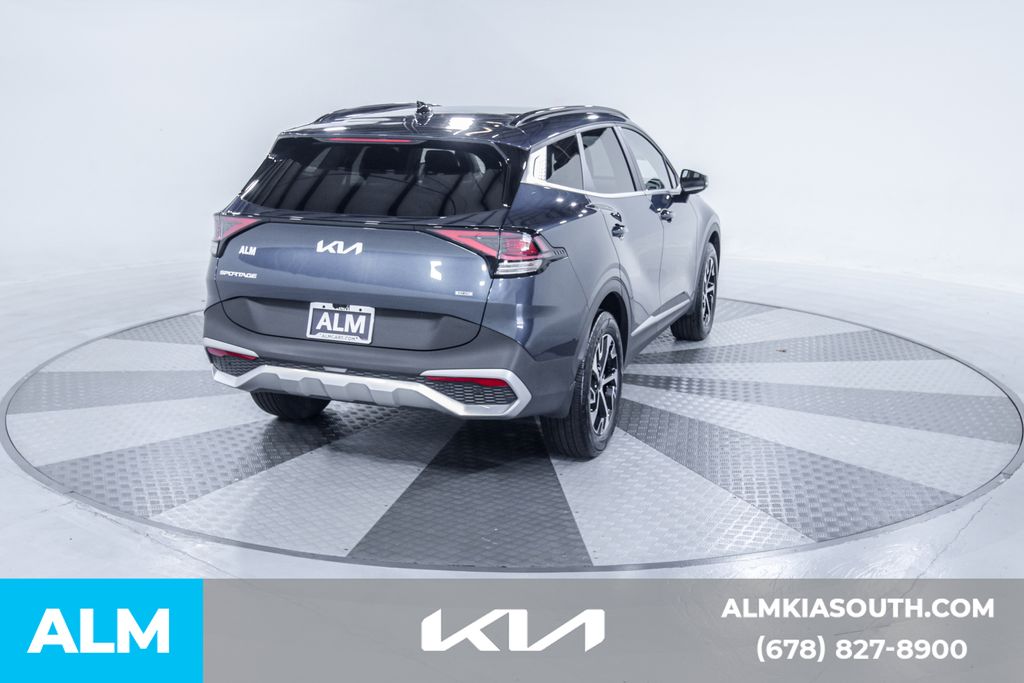 2024 Kia Sportage Hybrid EX photo 9