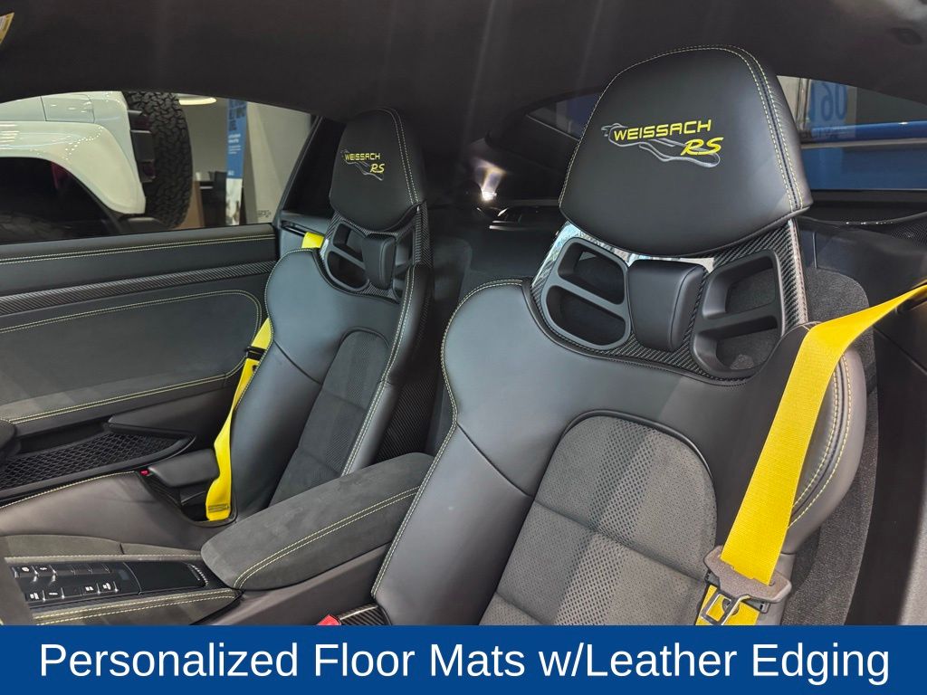 2024 Porsche 718 Cayman GT4 RS