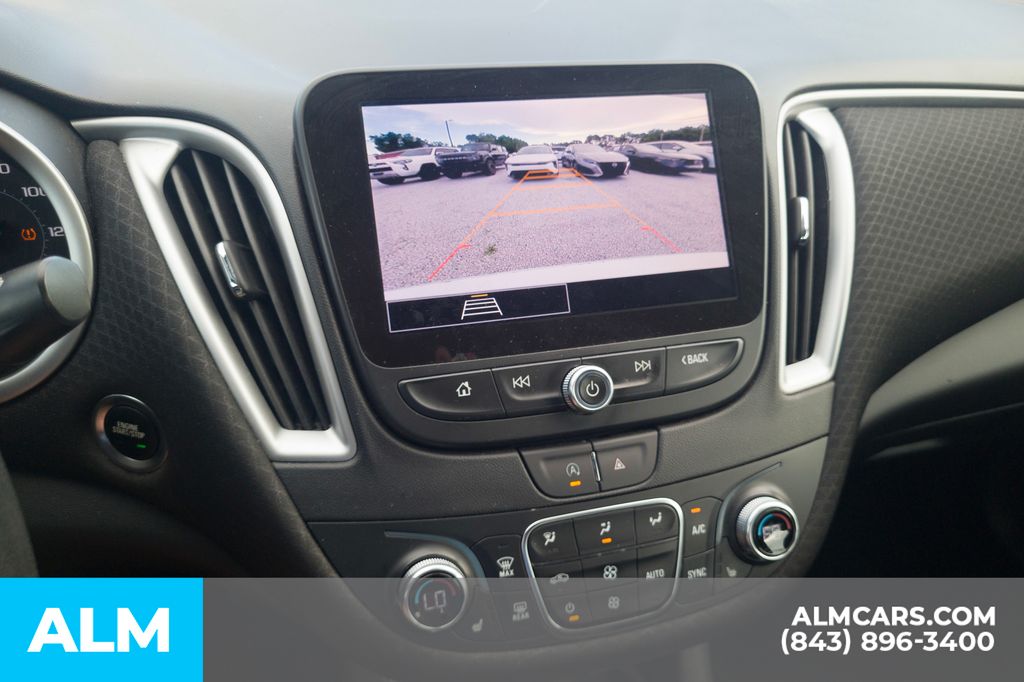 Used 2024 White Chevrolet LT image 8