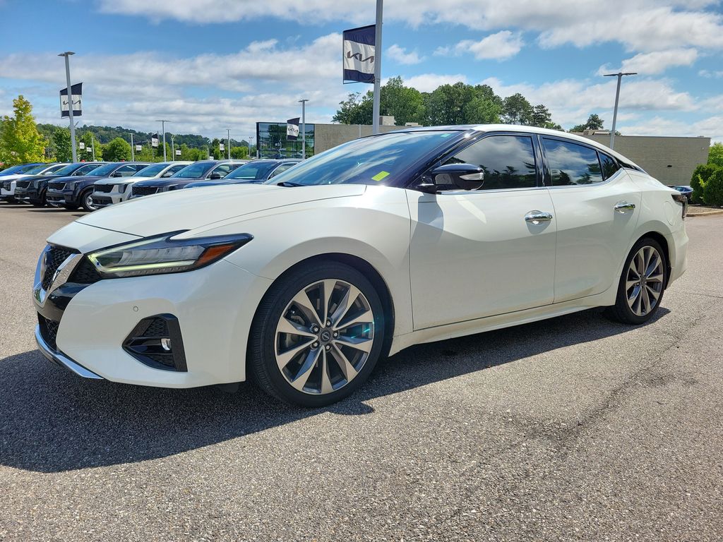 Pearl White Tricoat 2023 Nissan Maxima Sedan Front-Wheel Drive Continuously Variable Transmission