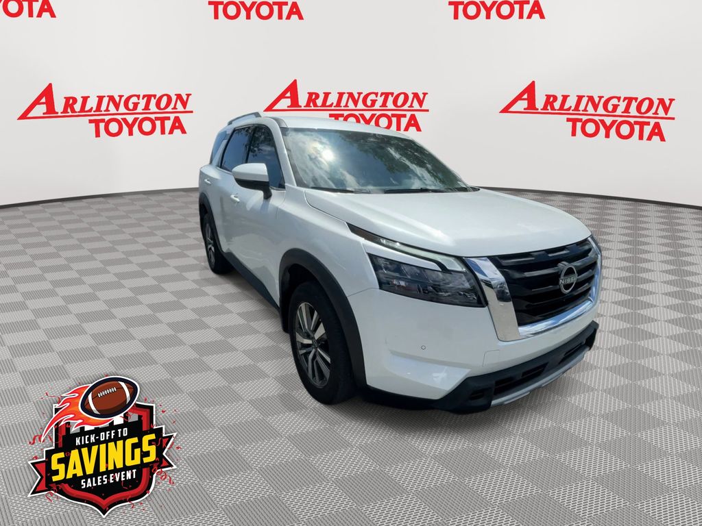 Used 2025 Nissan Pathfinder SUV