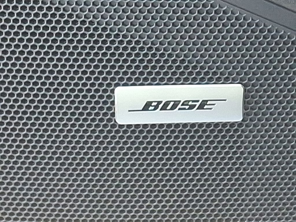 Thumbnail: 2026 Porsche Cayenne - 25