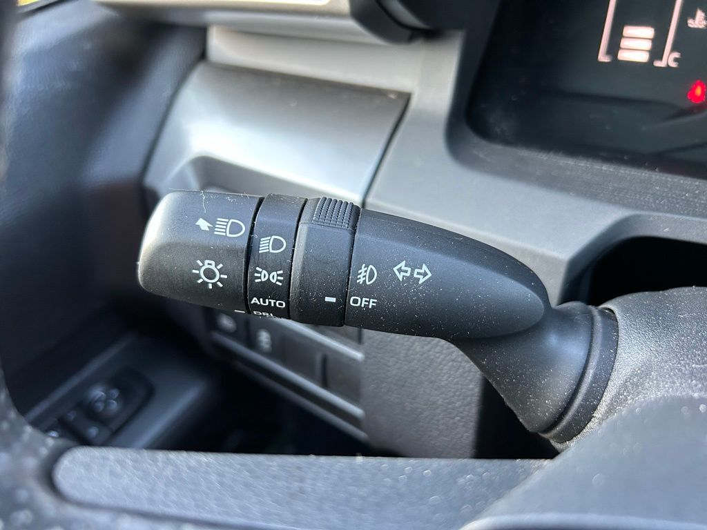2024 Toyota Tacoma SR5 22