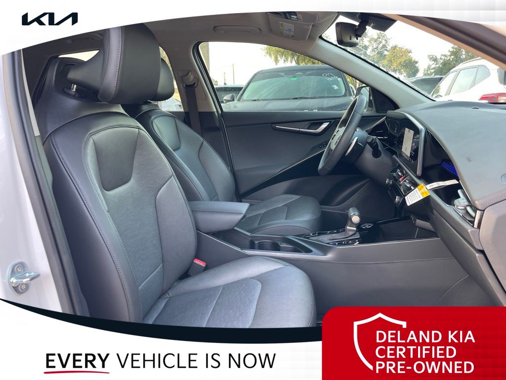 Used 2024 Kia Niro SUV