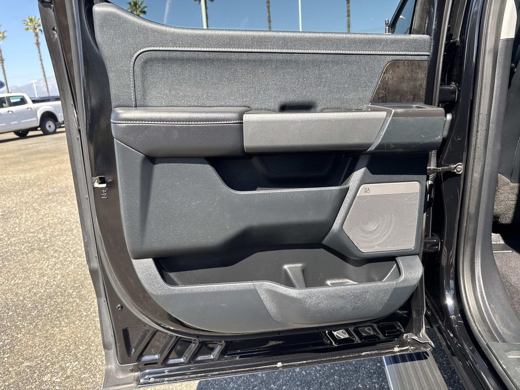 Used 2023 Ford F-150 Lariat 4D SuperCrew