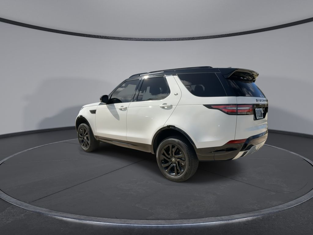 Thumbnail: 2020 Land Rover Discovery - 6