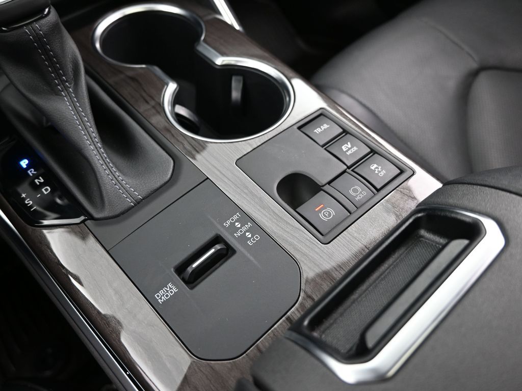 2023 Toyota Highlander Hybrid Limited