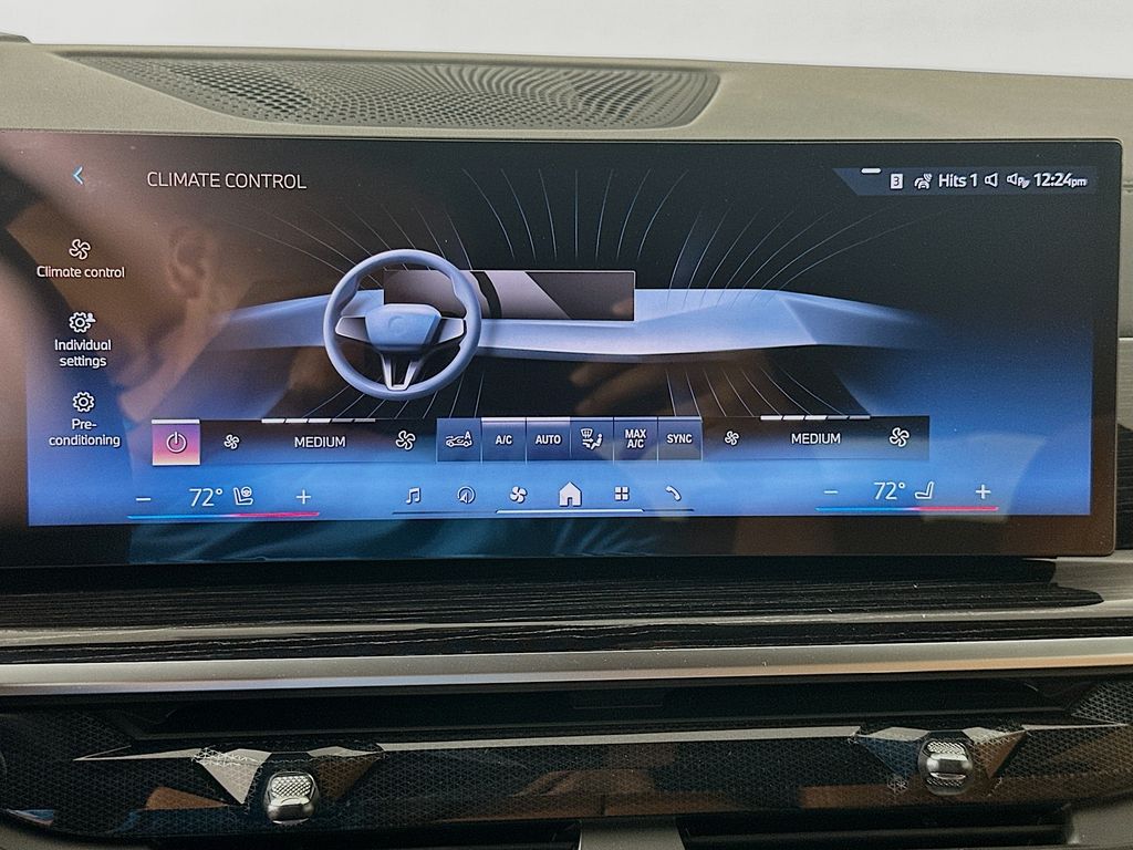 Thumbnail: 2026 BMW X6 - 14