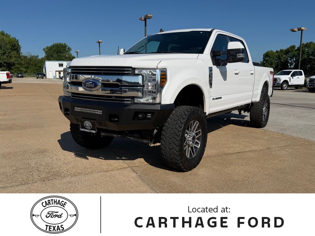 Oxford White 2019 Ford F-250 Super Duty Pickup Truck Four-Wheel Drive 6-Speed Automatic