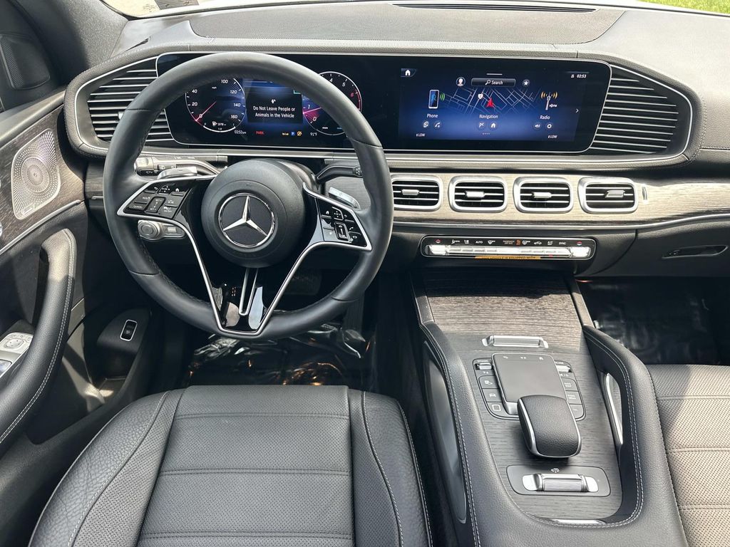 Thumbnail: 2026 Mercedes-Benz GLS - 19