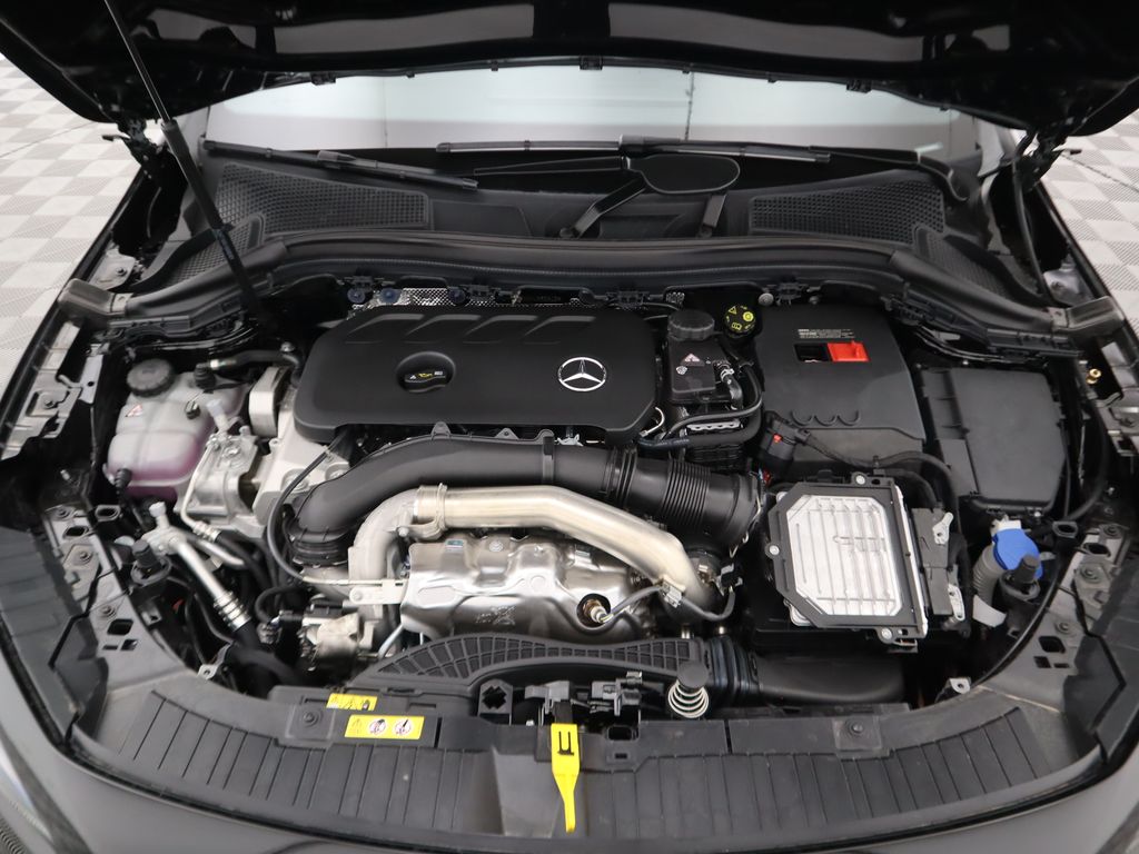 Thumbnail: 2025 Mercedes-Benz GLA - 31