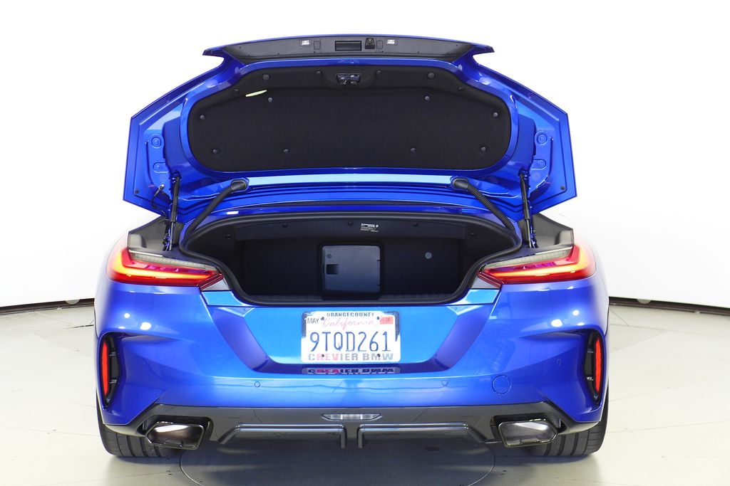 Thumbnail: 2025 BMW Z4 - 10