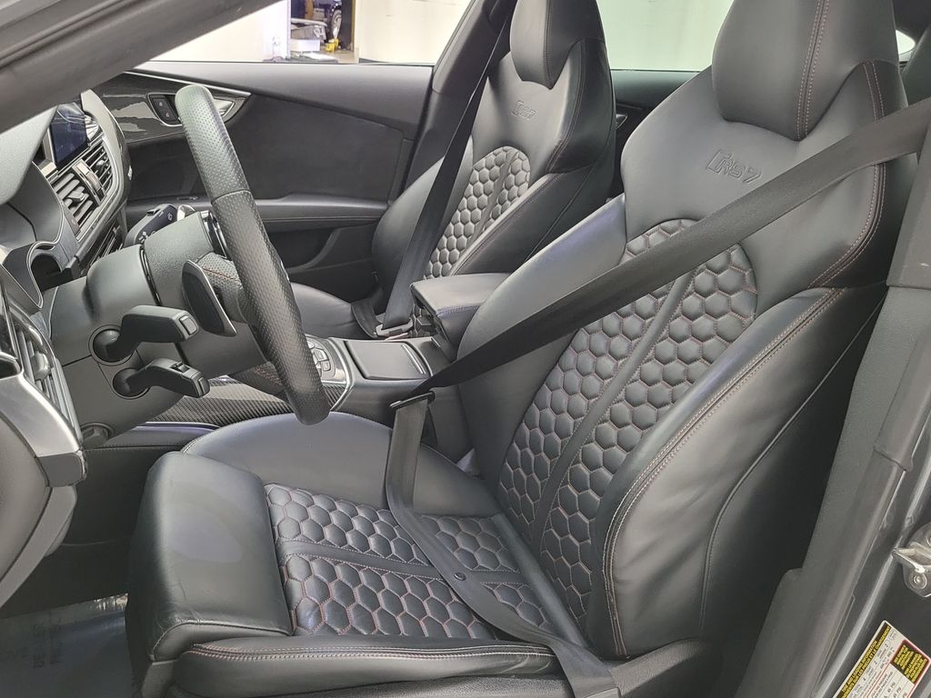 Thumbnail: 2016 Audi RS 7 - 24