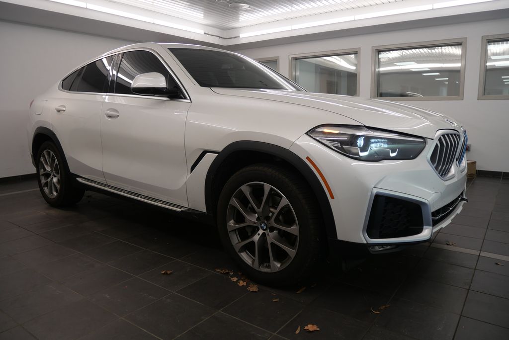 2020 BMW X6 sDrive40i 8