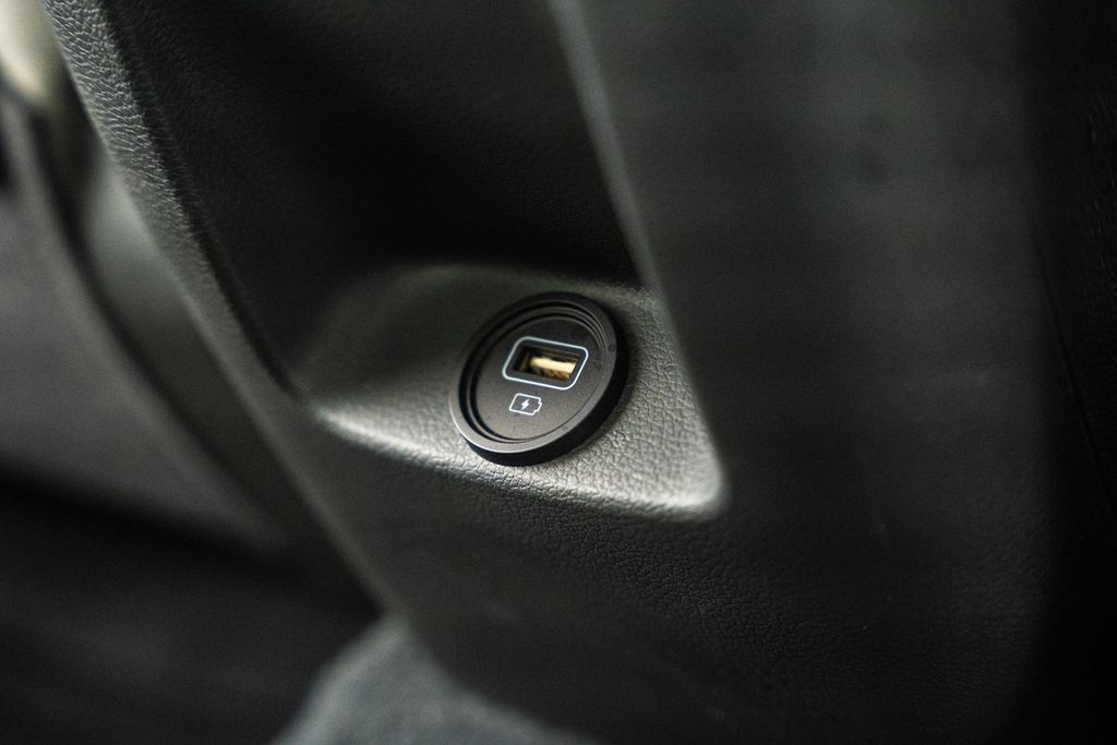 HyundaiSonata Hybrid32