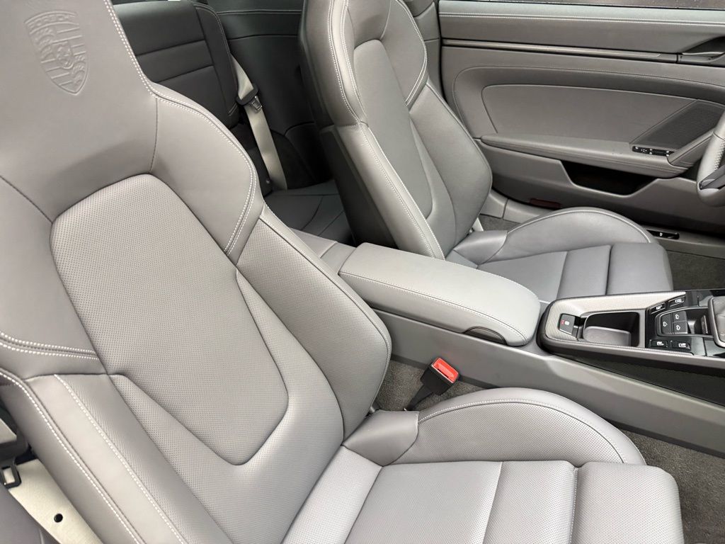 Thumbnail: 2024 Porsche 911 - 30