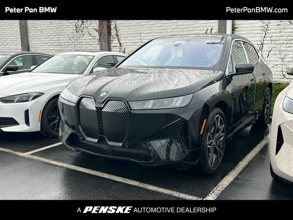 Thumbnail: 2026 BMW iX - 1