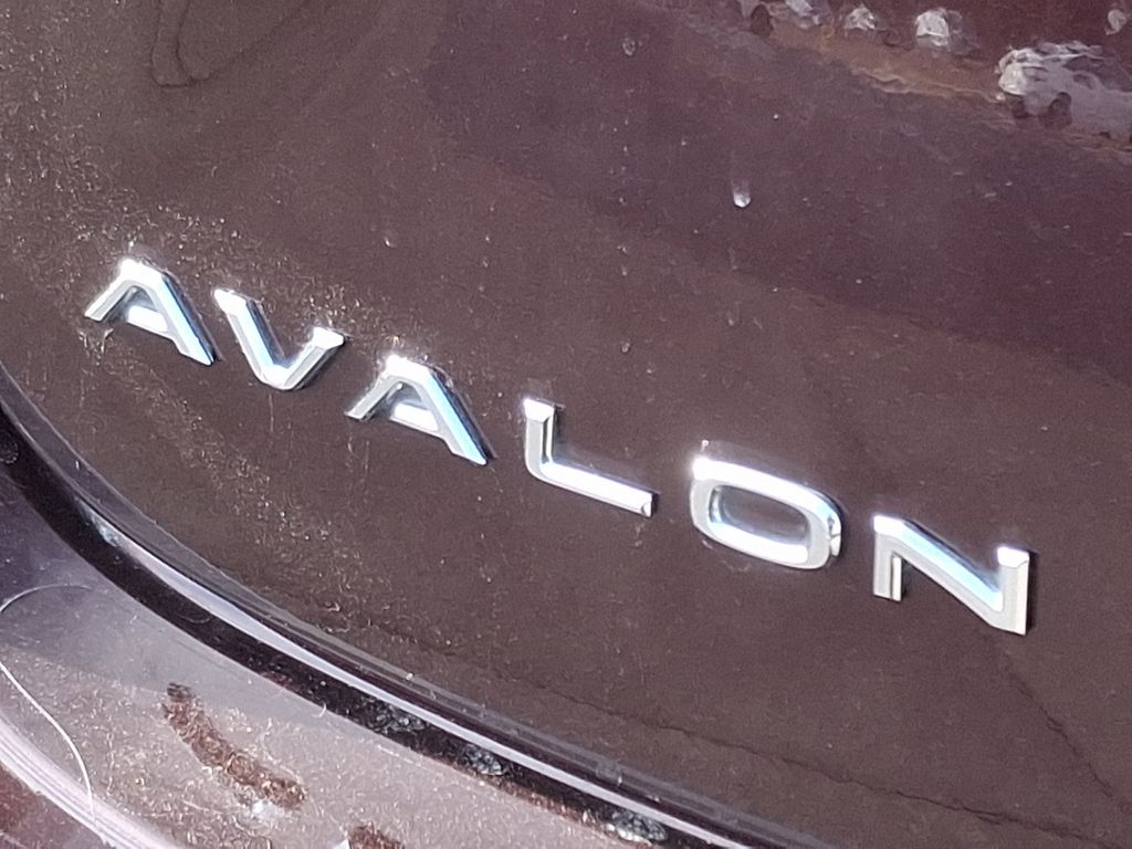 2018 Toyota Avalon XLE 30