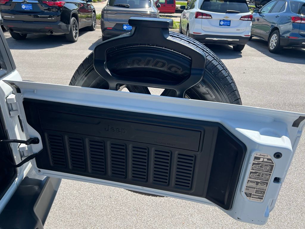 Used 2019 Jeep Wrangler SUV