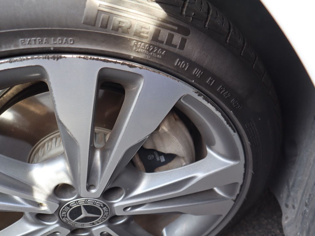 Thumbnail: 2019 Mercedes-Benz C-Class - 20