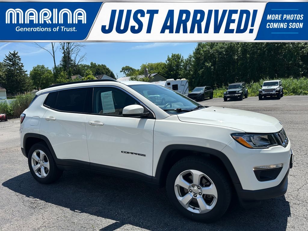 White Clearcoat 2019 Jeep Compass SUV / Crossover Four-Wheel Drive 9-Speed Automatic