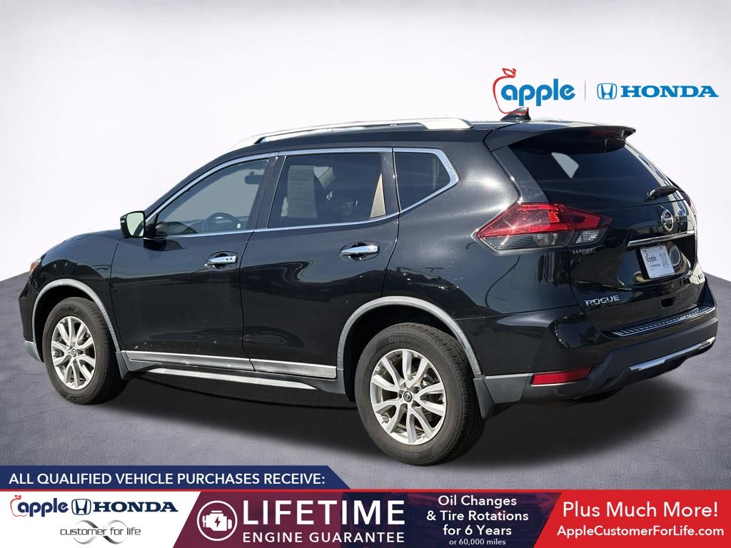 2018 Nissan Rogue SV