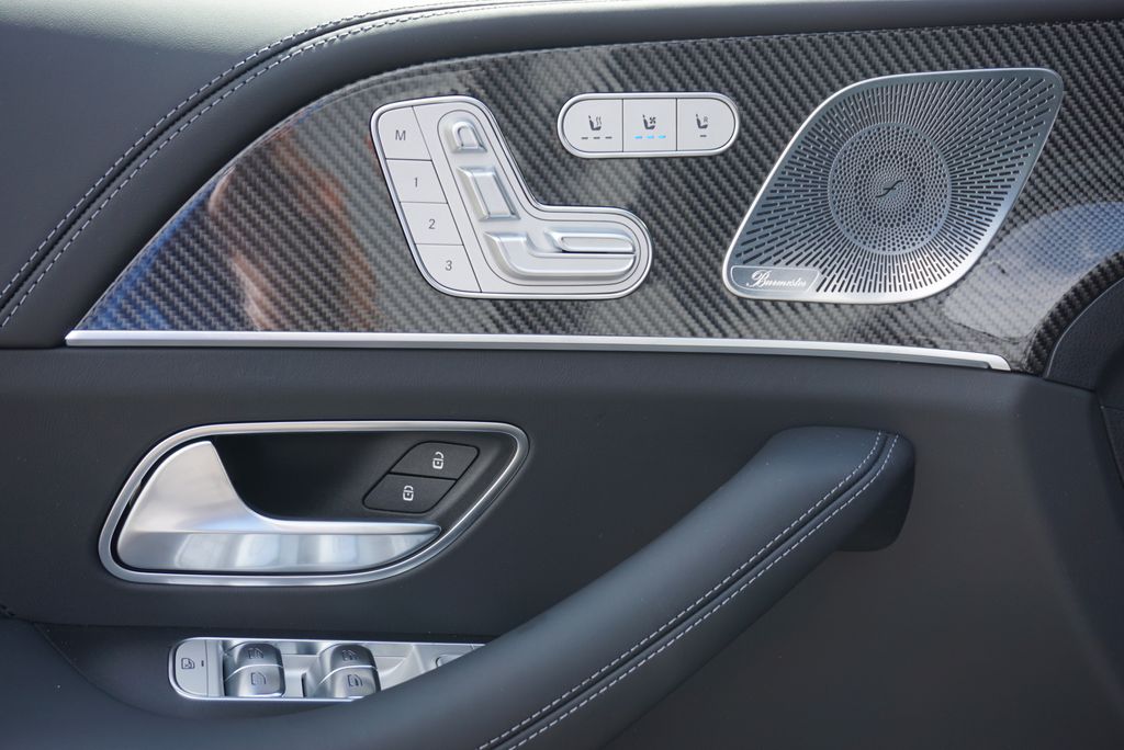 Thumbnail: 2026 Mercedes-Benz GLE - 27