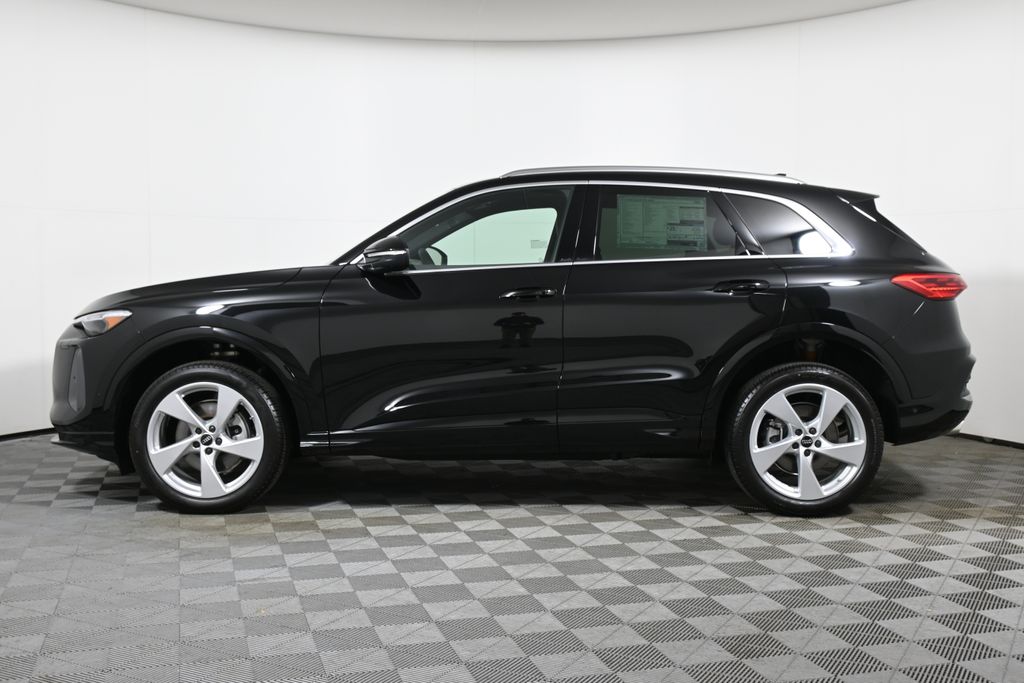 Thumbnail: 2025 Audi Q5 - 2