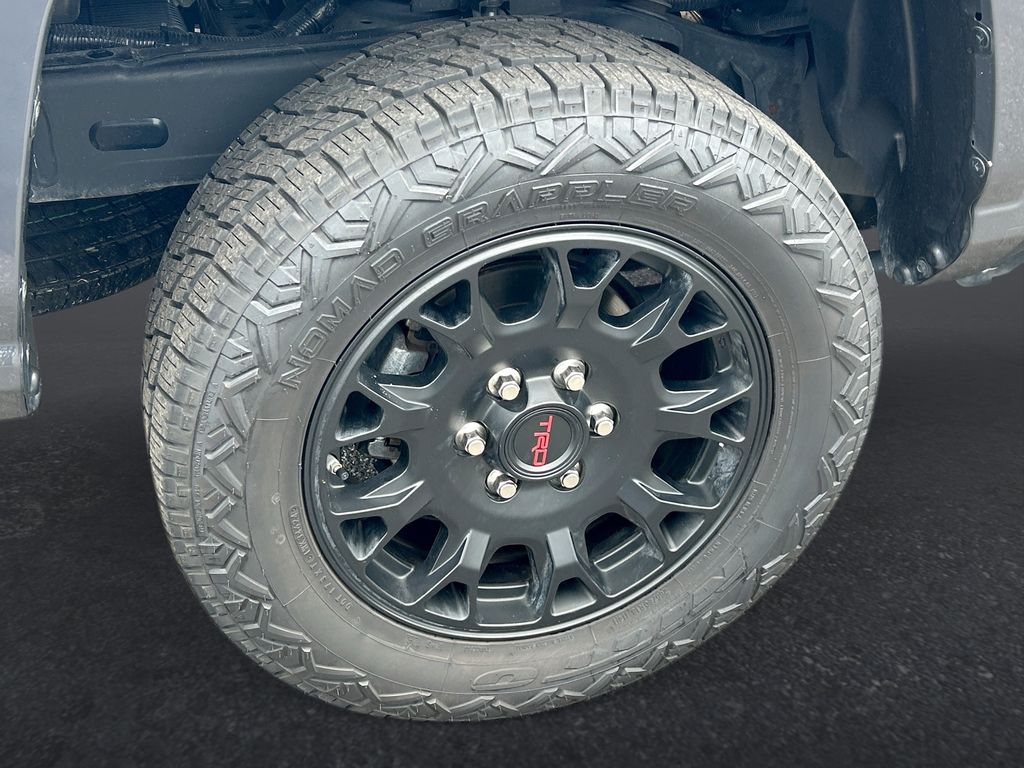 Thumbnail: 2025 Toyota Tacoma - 10