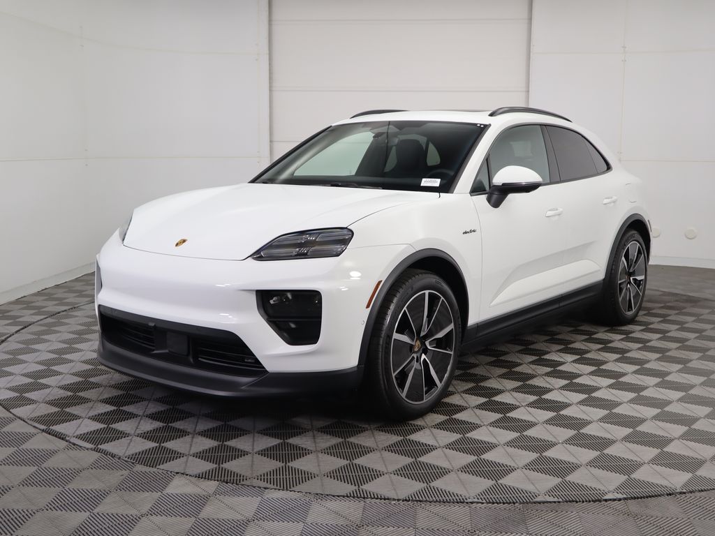 Thumbnail: 2025 Porsche Macan - 1