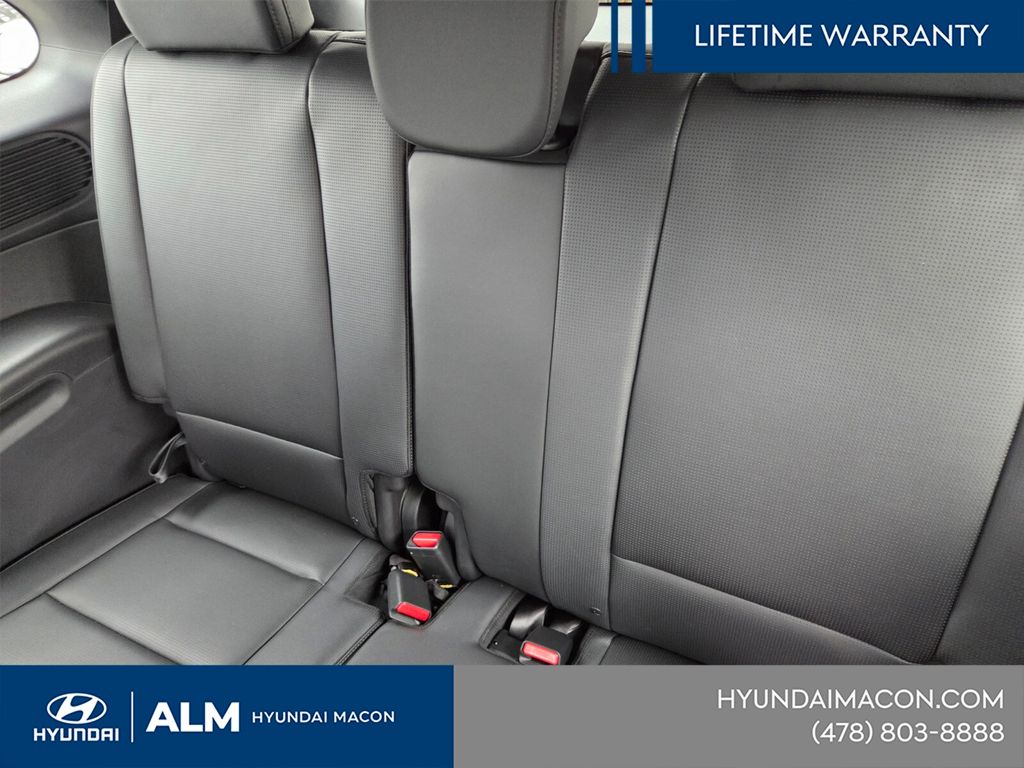 New 2026 White Hyundai SEL Premium image 16