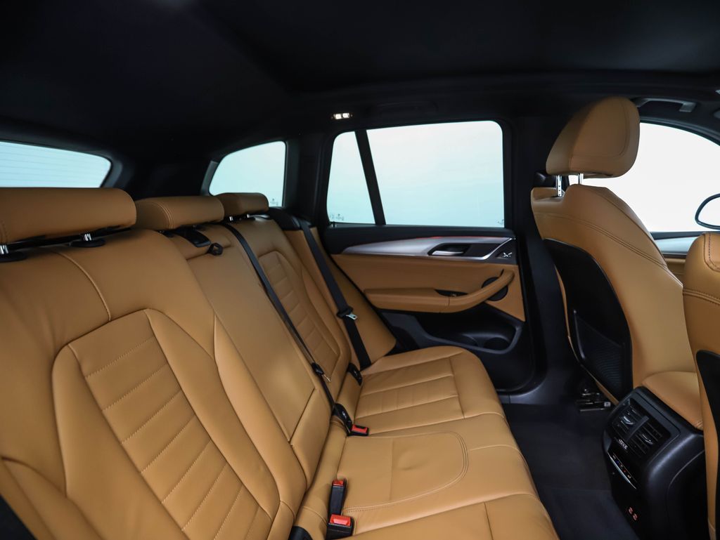 Thumbnail: 2022 BMW X3 - 27