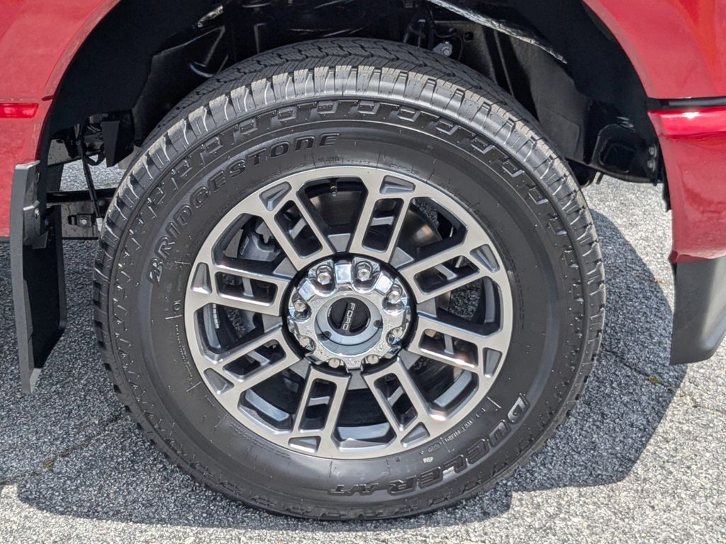 2025 Ford F-250 Super Duty Platinum