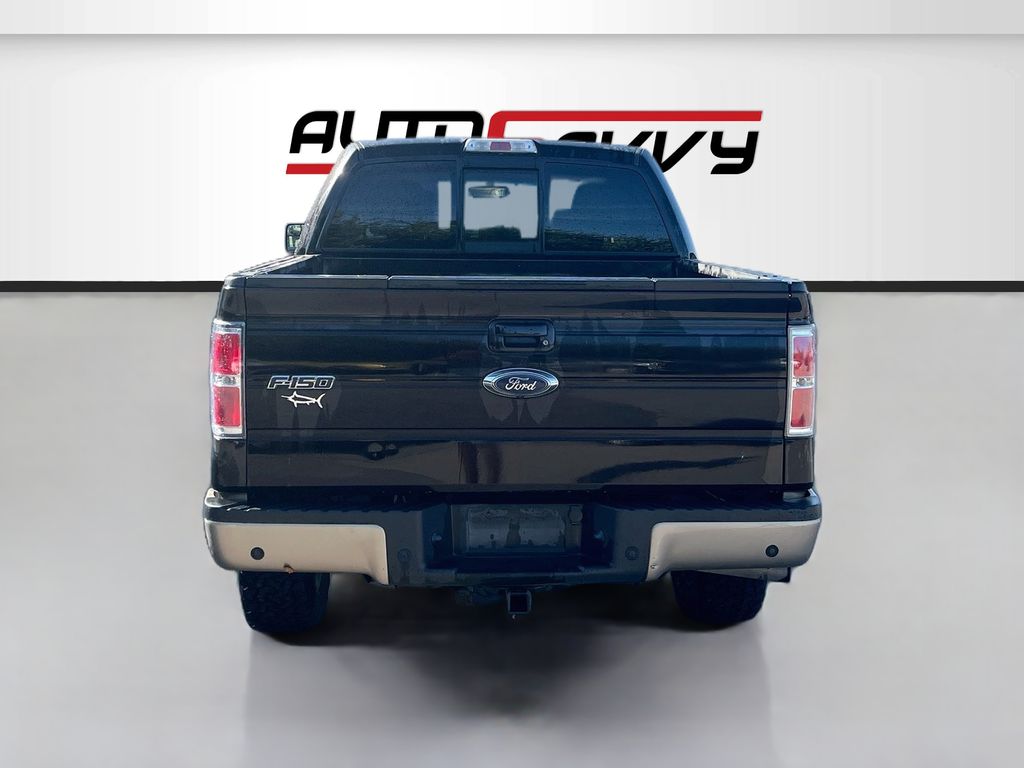 Used 2013  Ford Lariat image 6