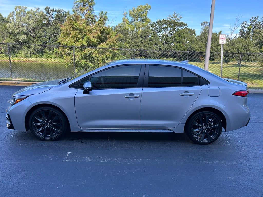 Thumbnail: 2024 Toyota Corolla - 2