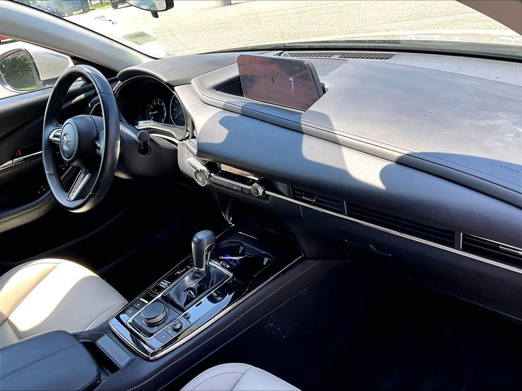 2023 Mazda CX-30 — photo 14