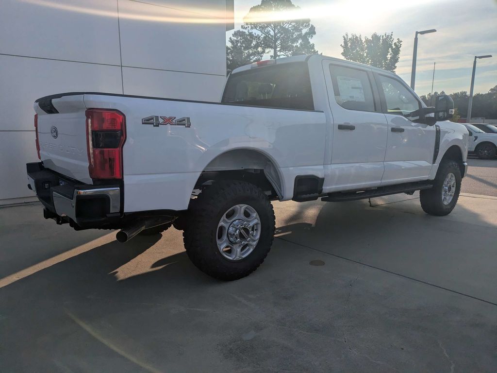 2027 Ford F-250 Super Duty XL